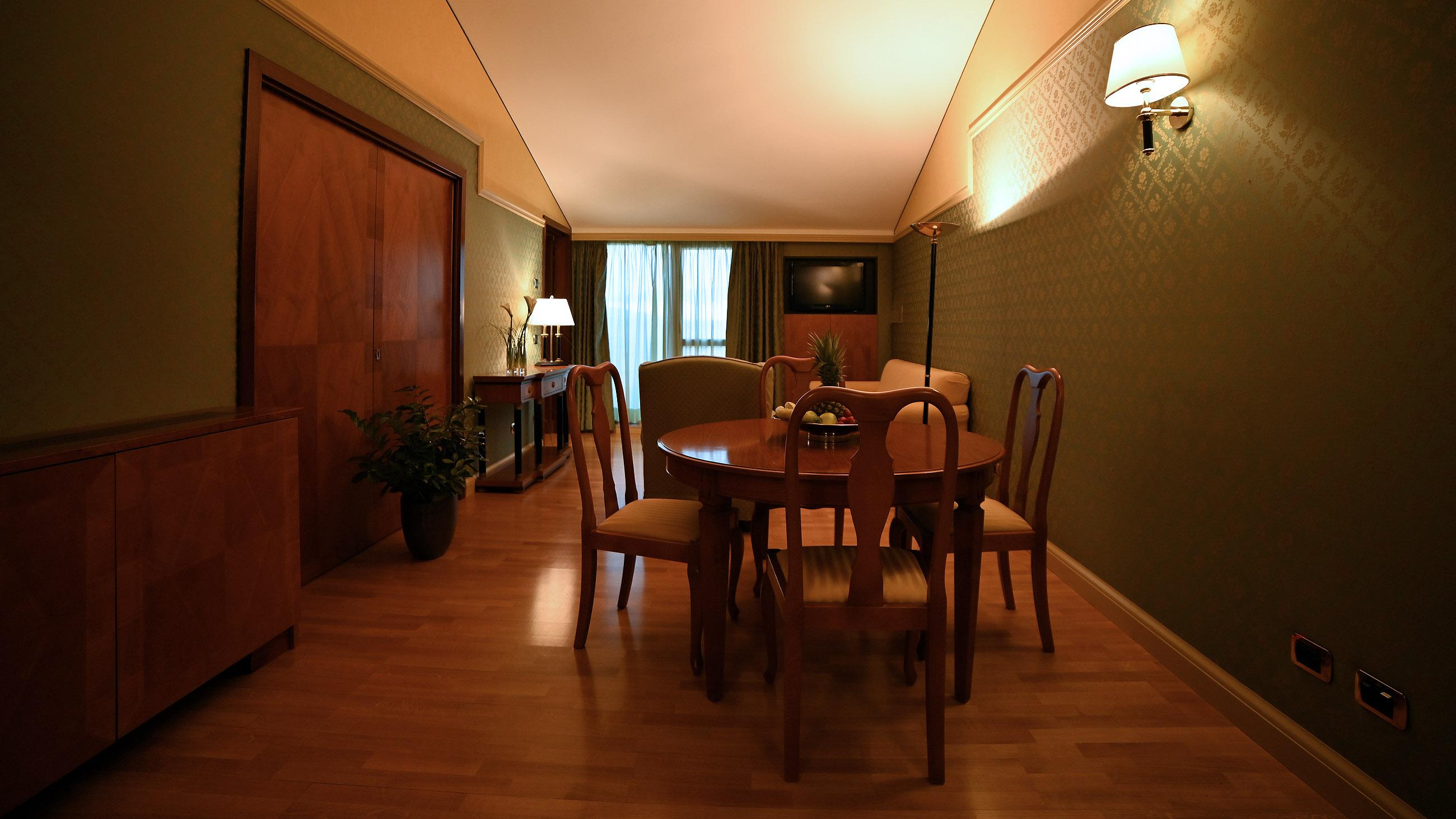 Best Western Grand Hotel Guinigi ลุคคา ภายนอก รูปภาพ